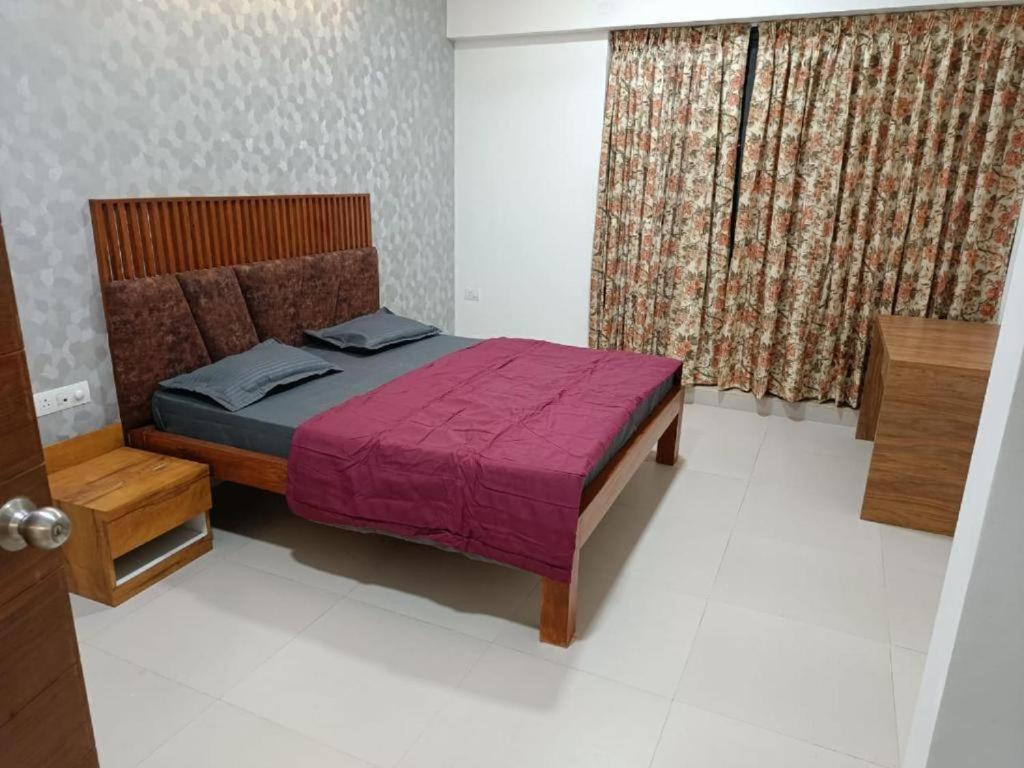 Royal Nest Premium Hotell Pune Exteriör bild